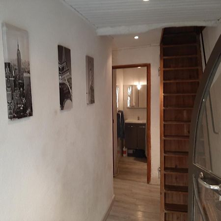 L Oustau Des Arenes Apartman Arles Kültér fotó